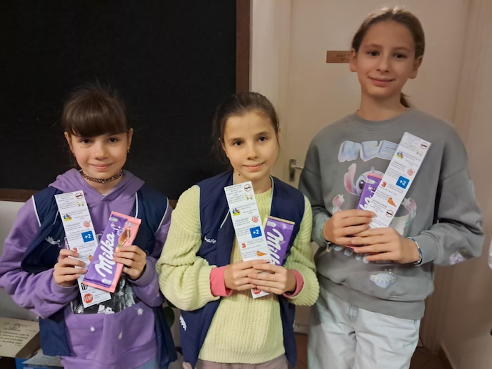 f0c72fa4-d665-4e08-abf3-3cff0a501a2a