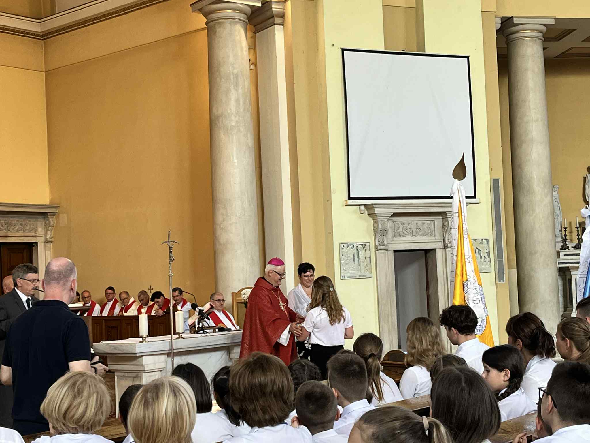 545832413_1310168797566783_3636832708224940226_n