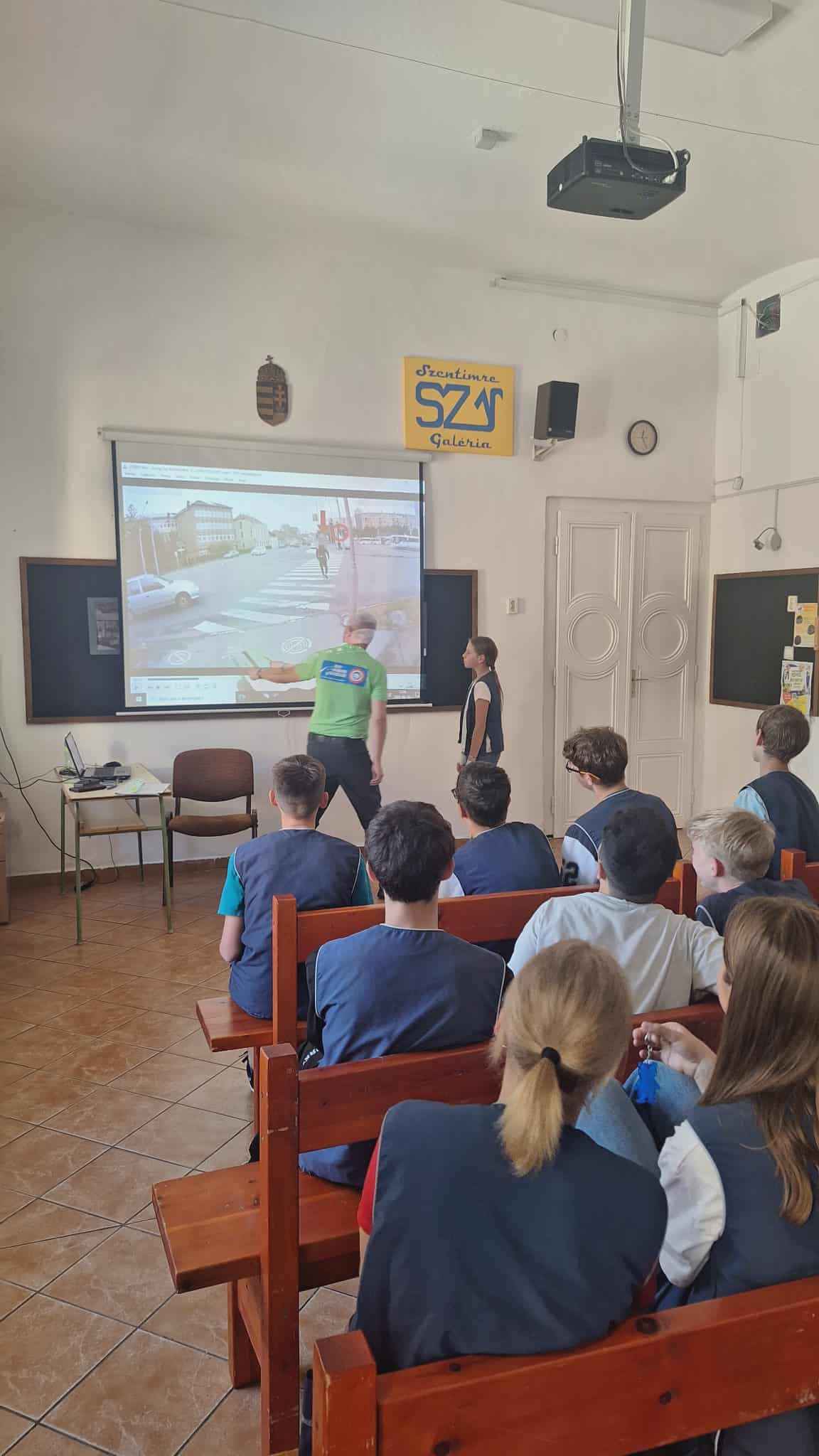 555553405_1322550999661896_816579418204955180_n